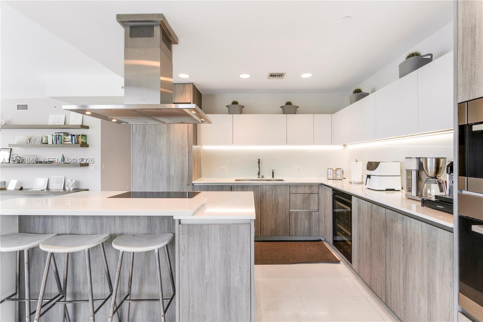 350 Ocean Dr 201N photo 14