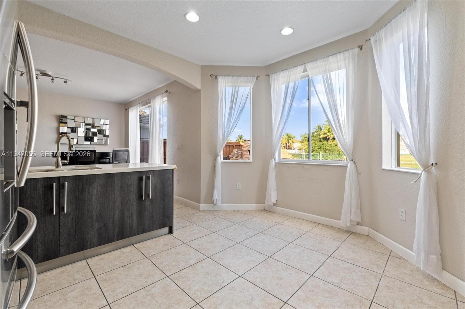 16301 70th St photo 12