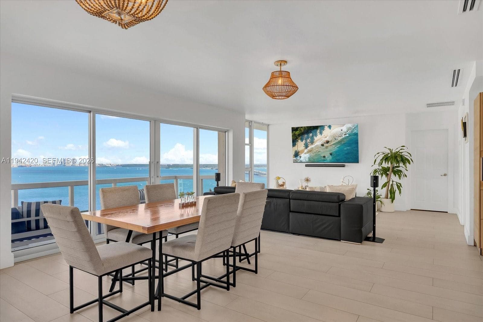 2451 Brickell Ave 17D photo 7