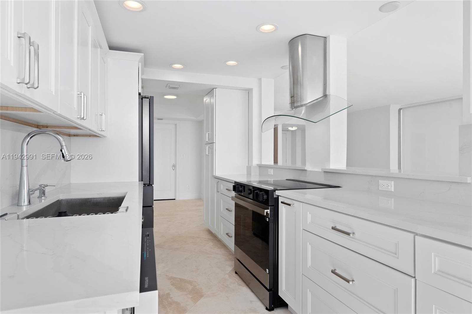 3590 Ocean Blvd 4