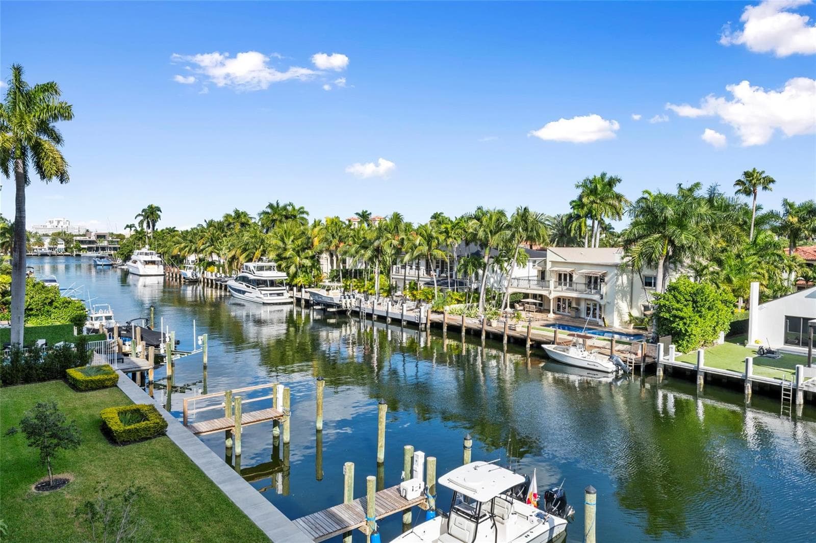 160 Isle Of Venice Drive #302 3