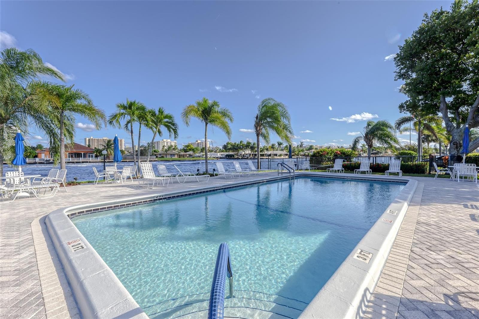 6299 Bay Club Drive 4 photo 20