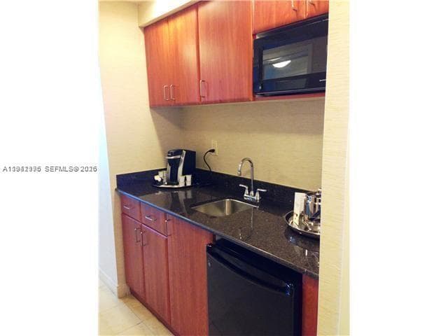 18001 Collins Ave 1507 photo 9