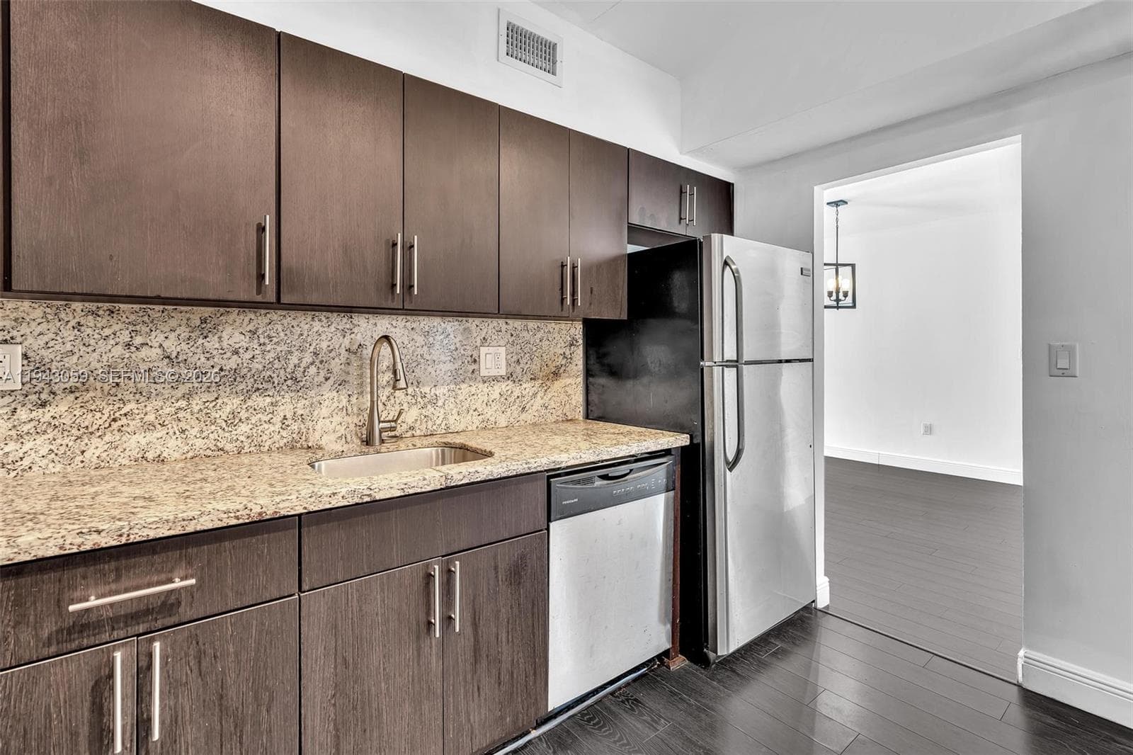 500 Bayview Dr 228 photo 13