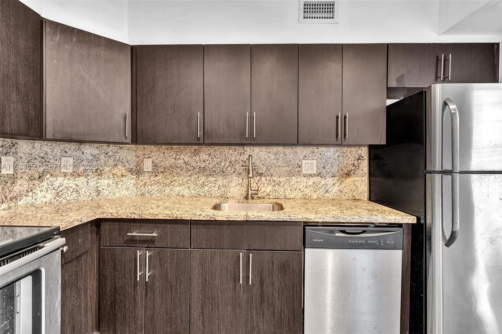 500 Bayview Dr 228 photo 12