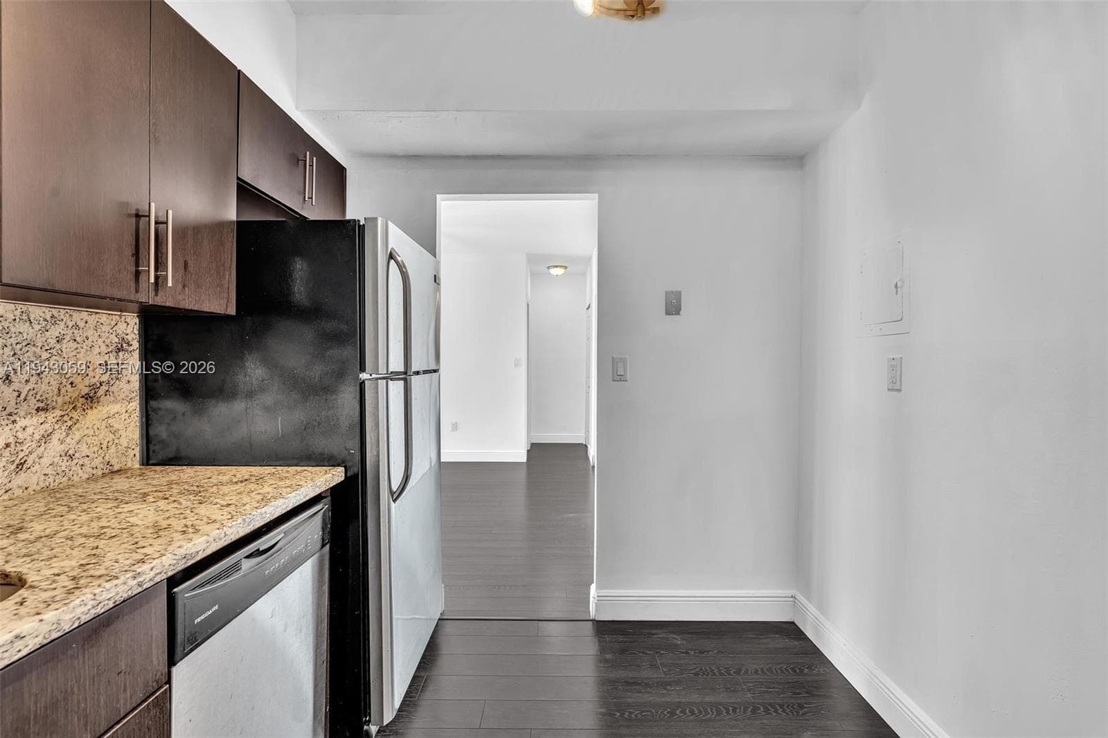 500 Bayview Dr 228 photo 14