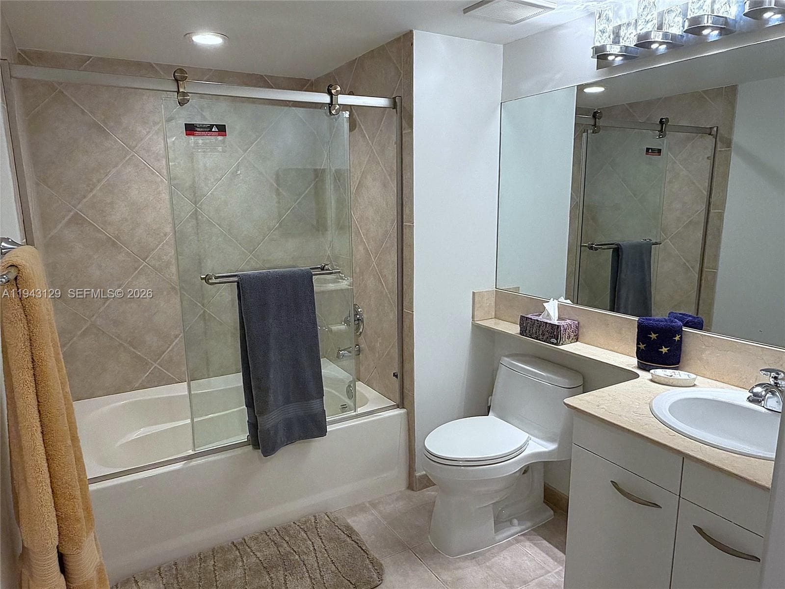 2080 Ocean Dr LPH05 photo 16