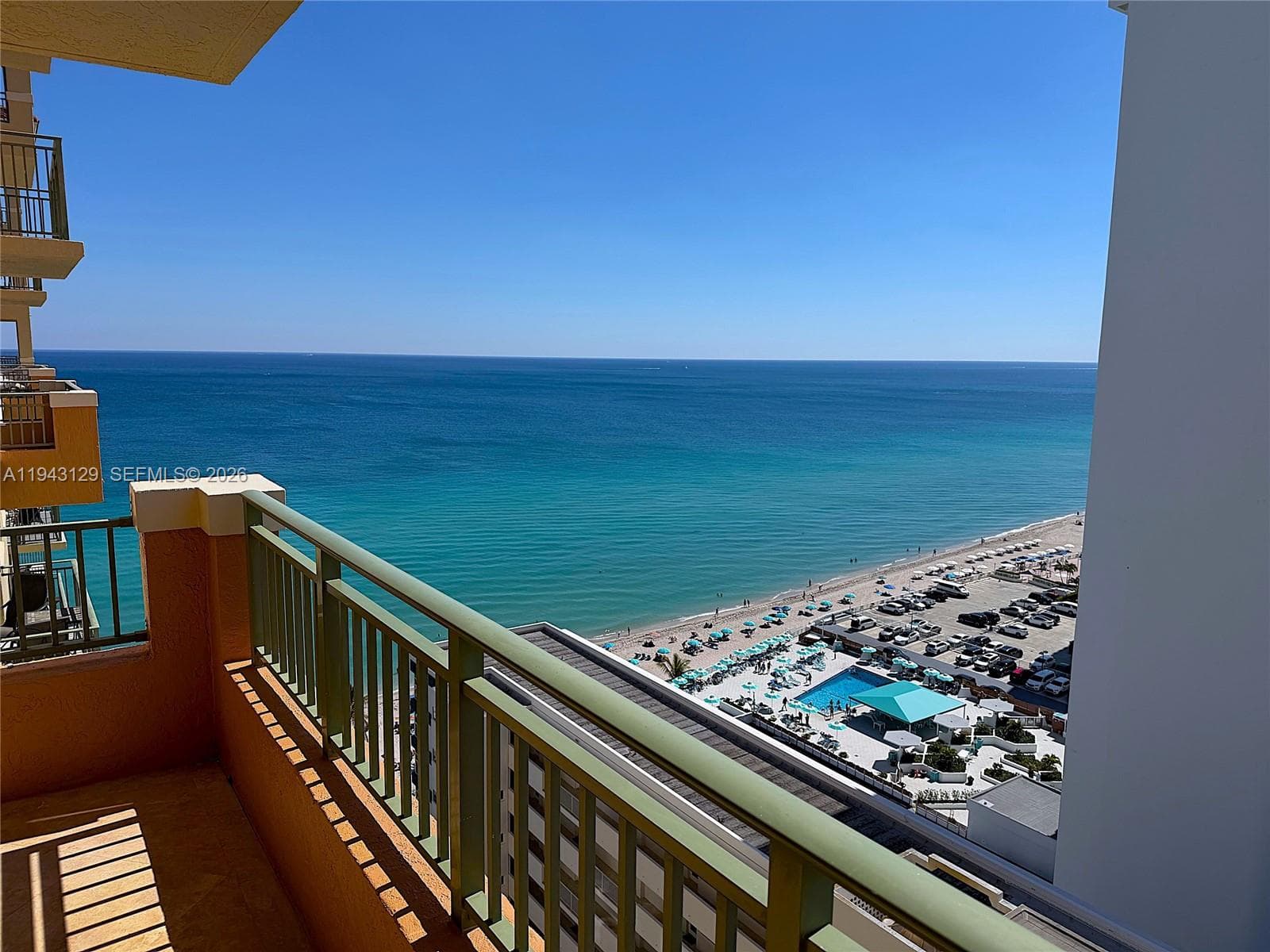 2080 Ocean Dr LPH05 photo 22