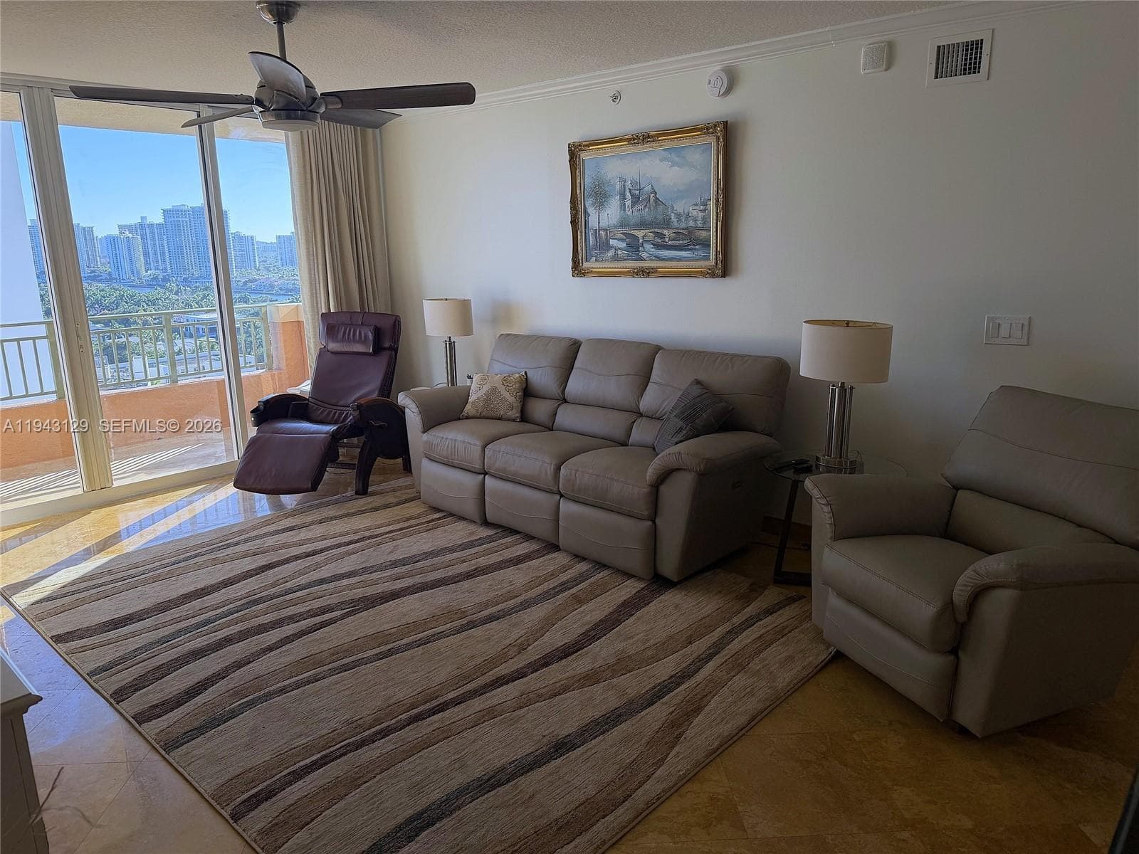 2080 Ocean Dr LPH05 photo 7