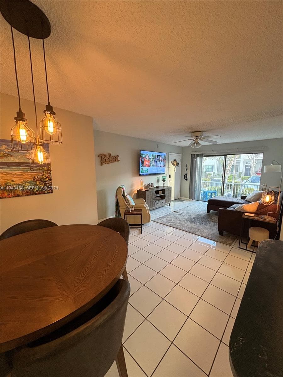 180 Cypress Club Dr 811 photo 10