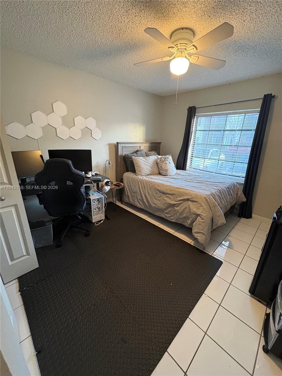 180 Cypress Club Dr 811 photo 21
