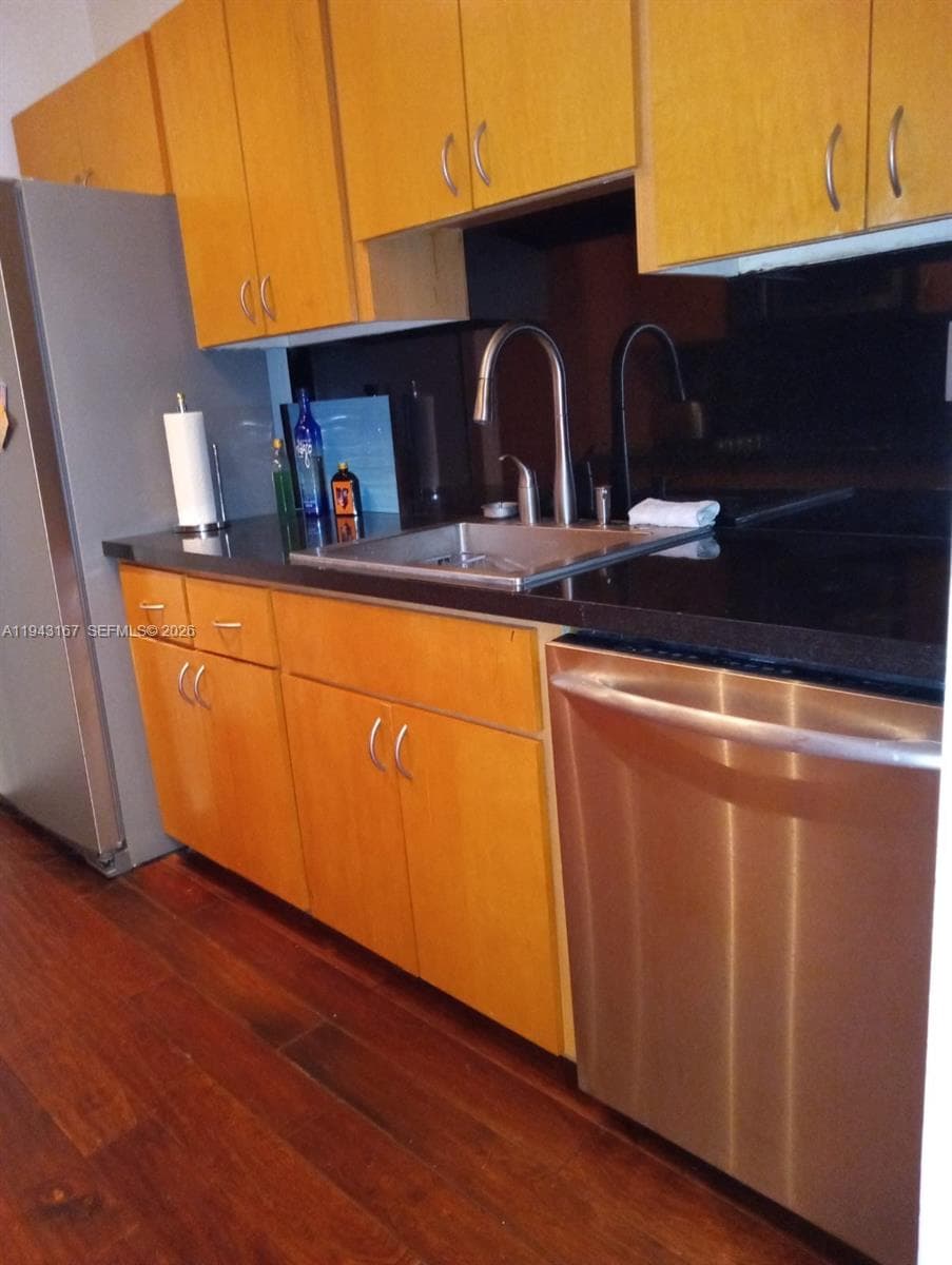 100 Lincoln Rd 814 photo 11
