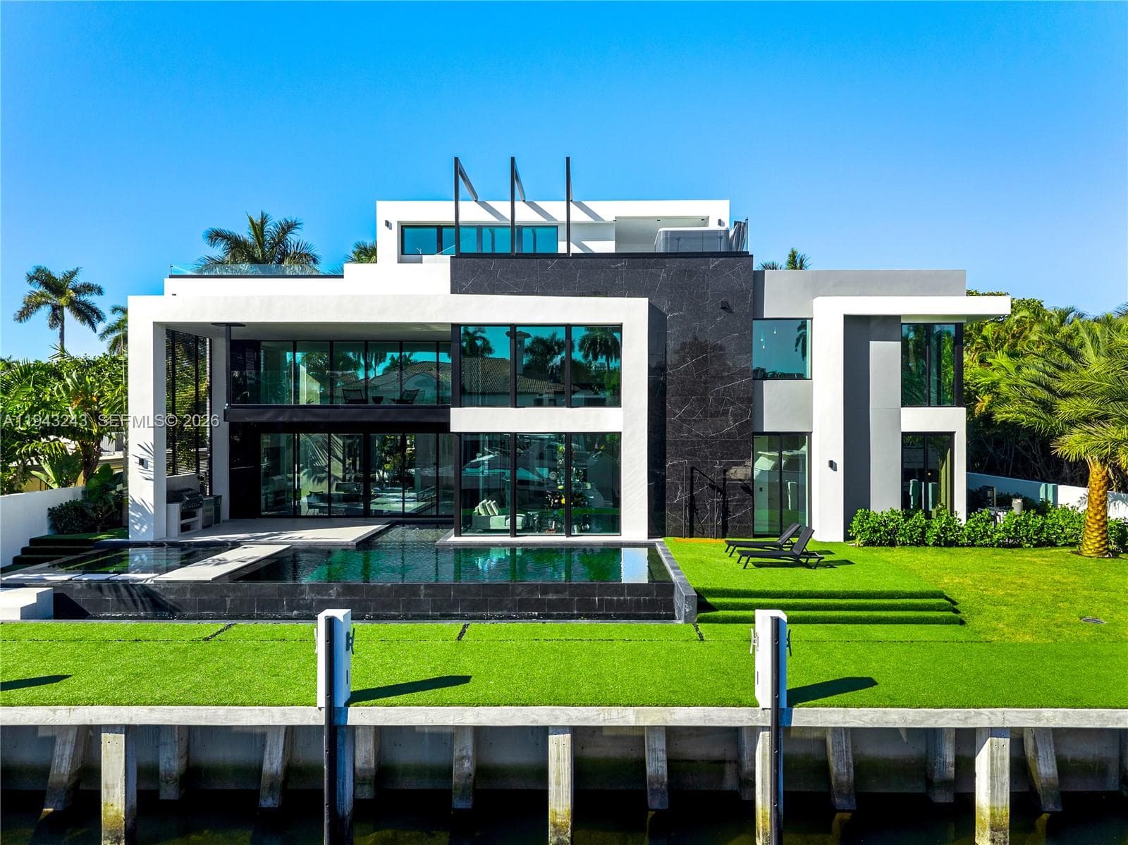 340 San Marco Dr 5