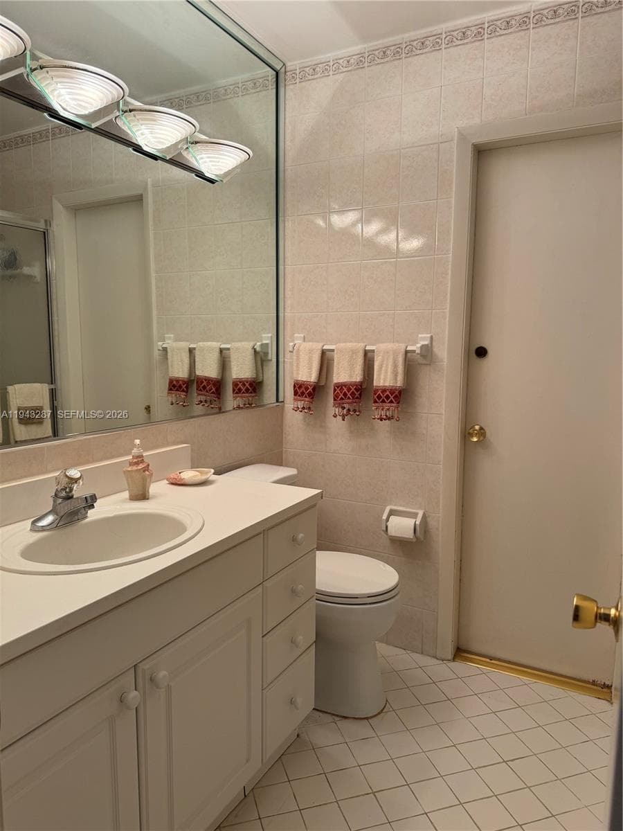 3440 170th St photo 13