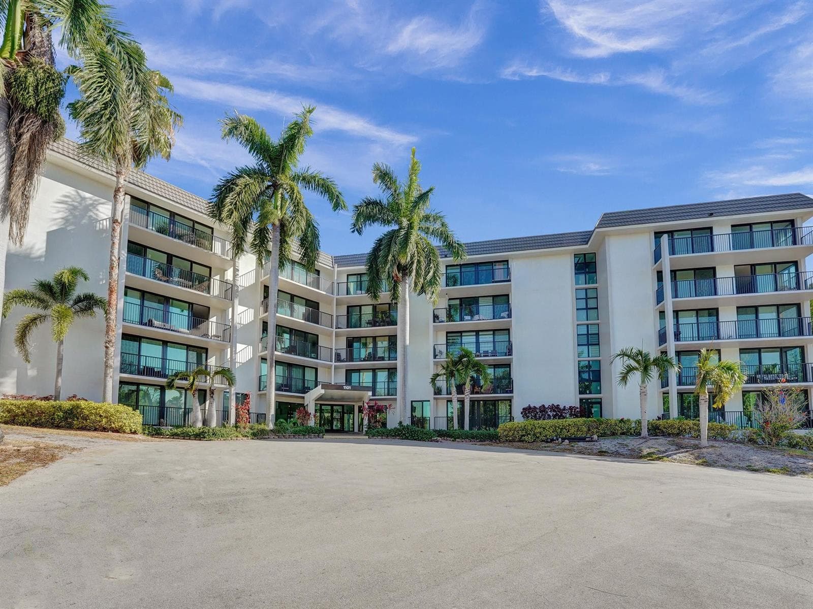 1101 River Reach Drive #205 3