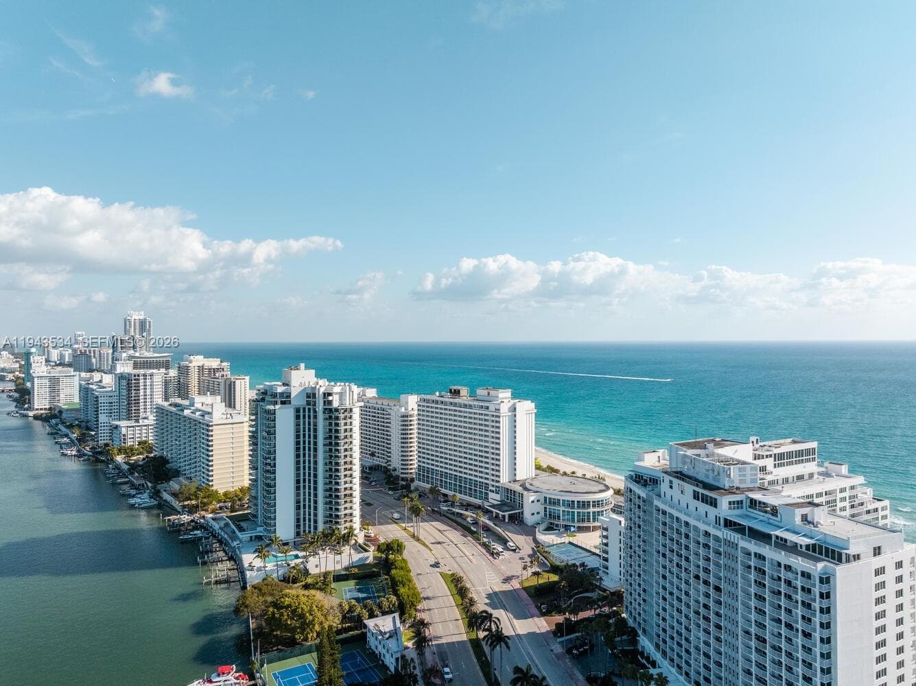 5445 Collins Ave 2