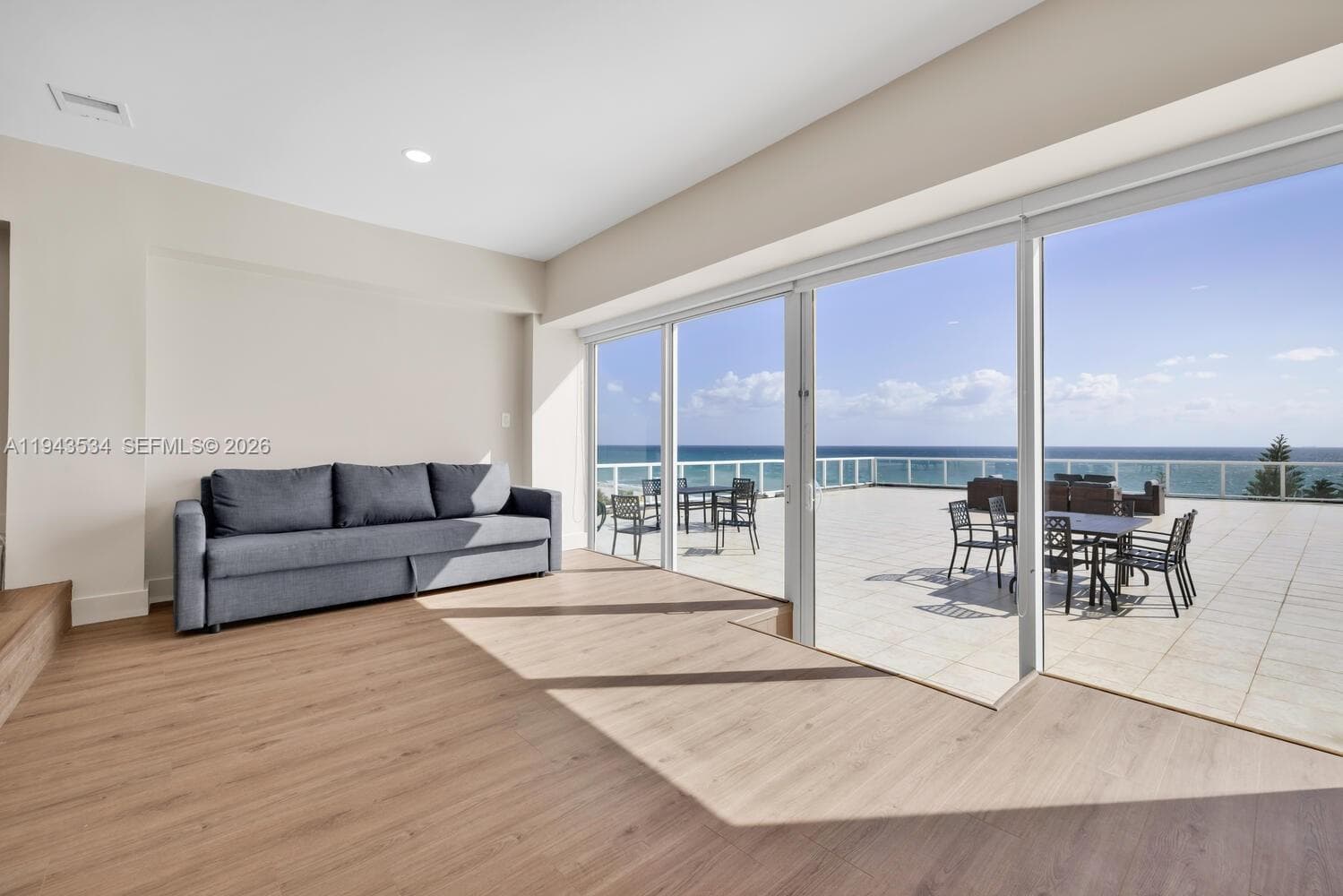 5445 Collins Ave M9 M10 M11 M12 photo 13