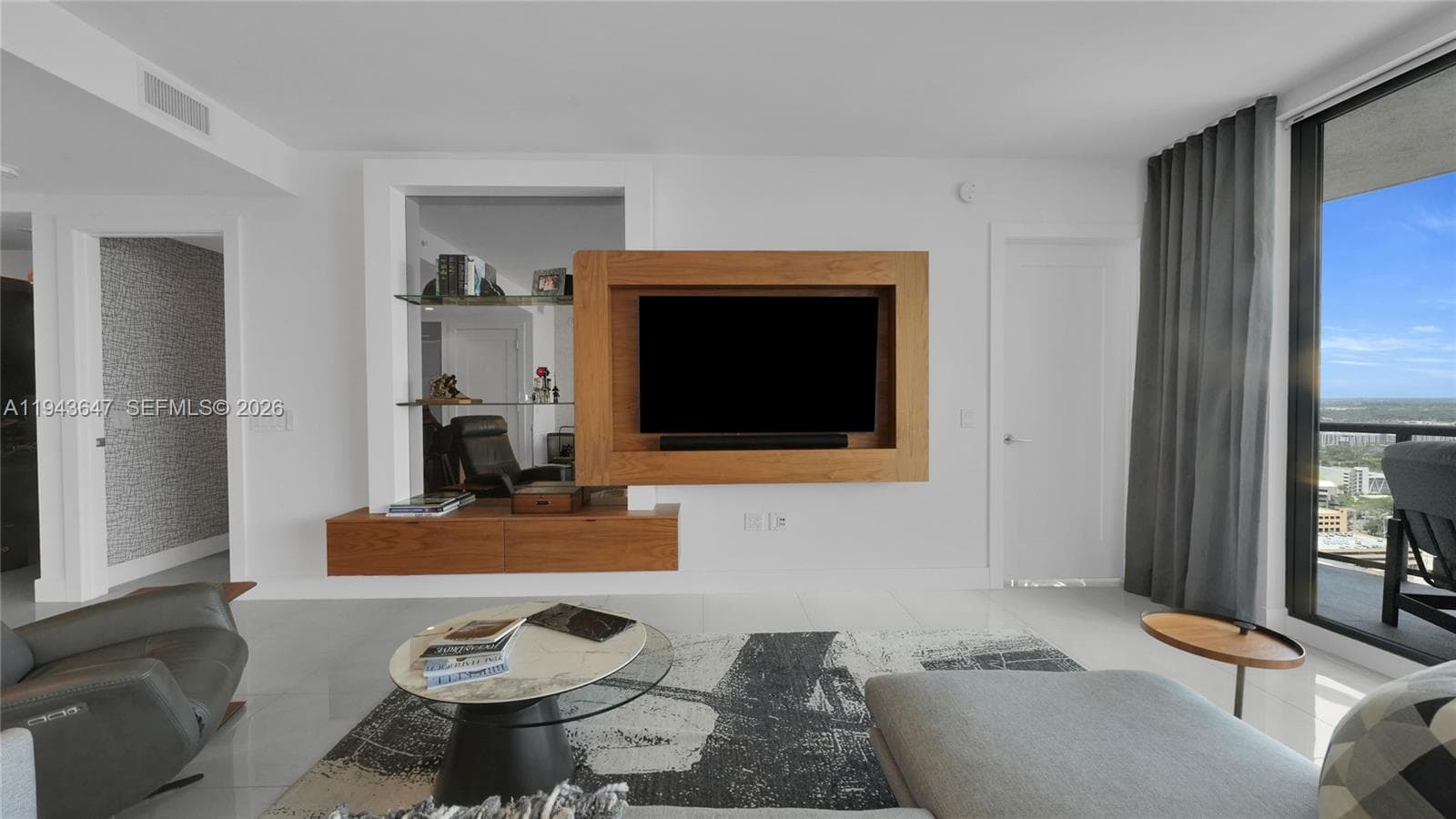 100 Las Olas Blvd 2802 photo 9