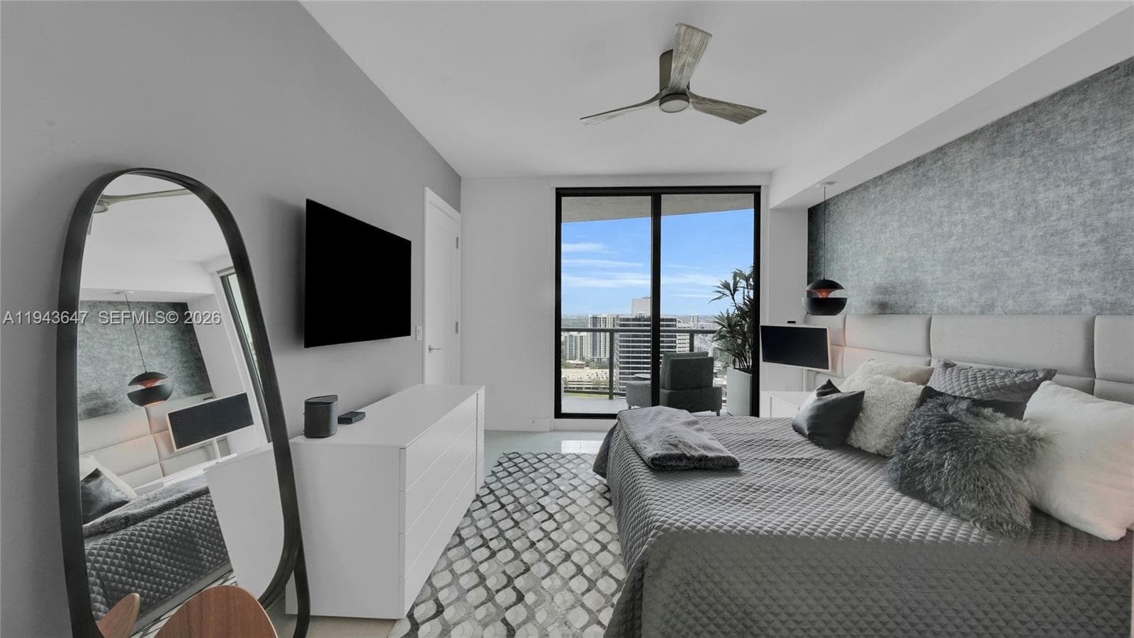 100 Las Olas Blvd 2802 photo 15