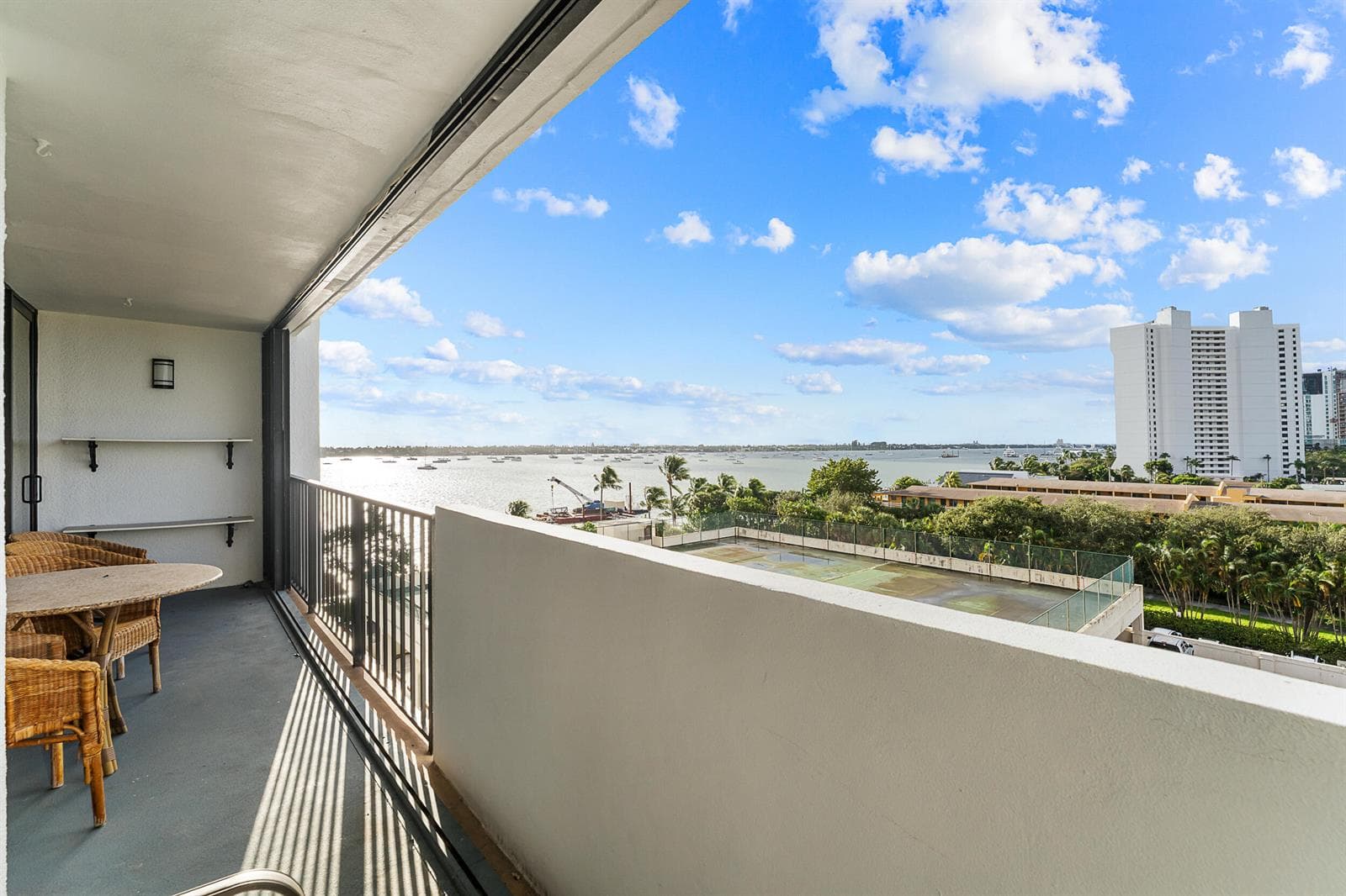 5600 N Flagler Drive #605 1