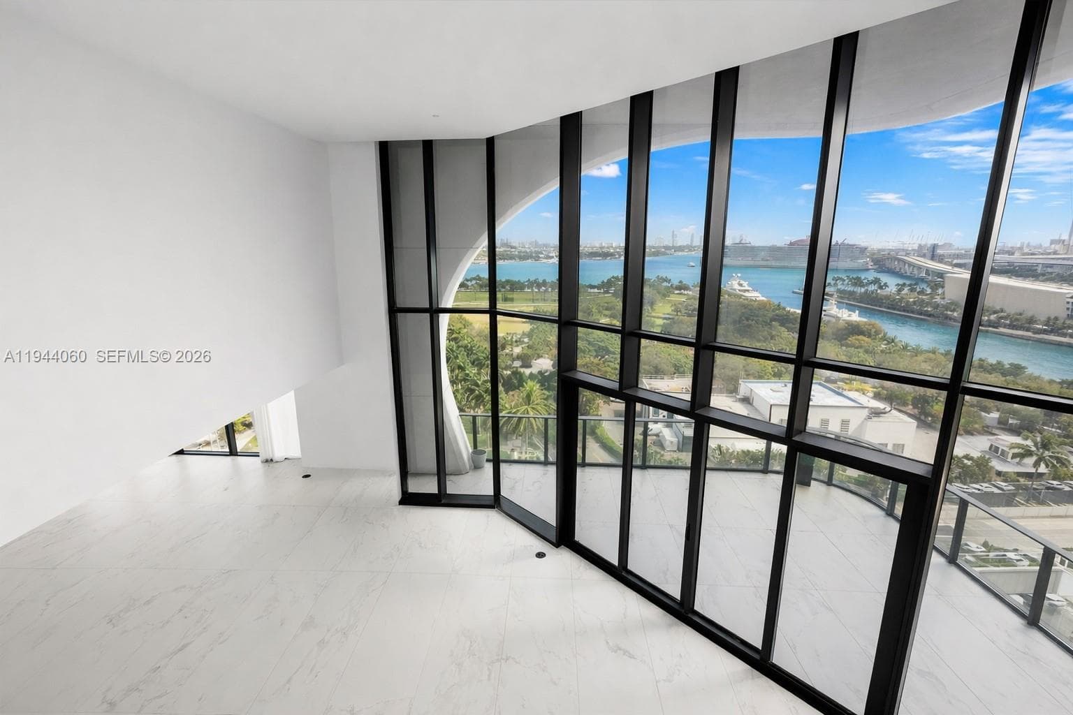 1000 Biscayne Blvd TH1201 photo 11