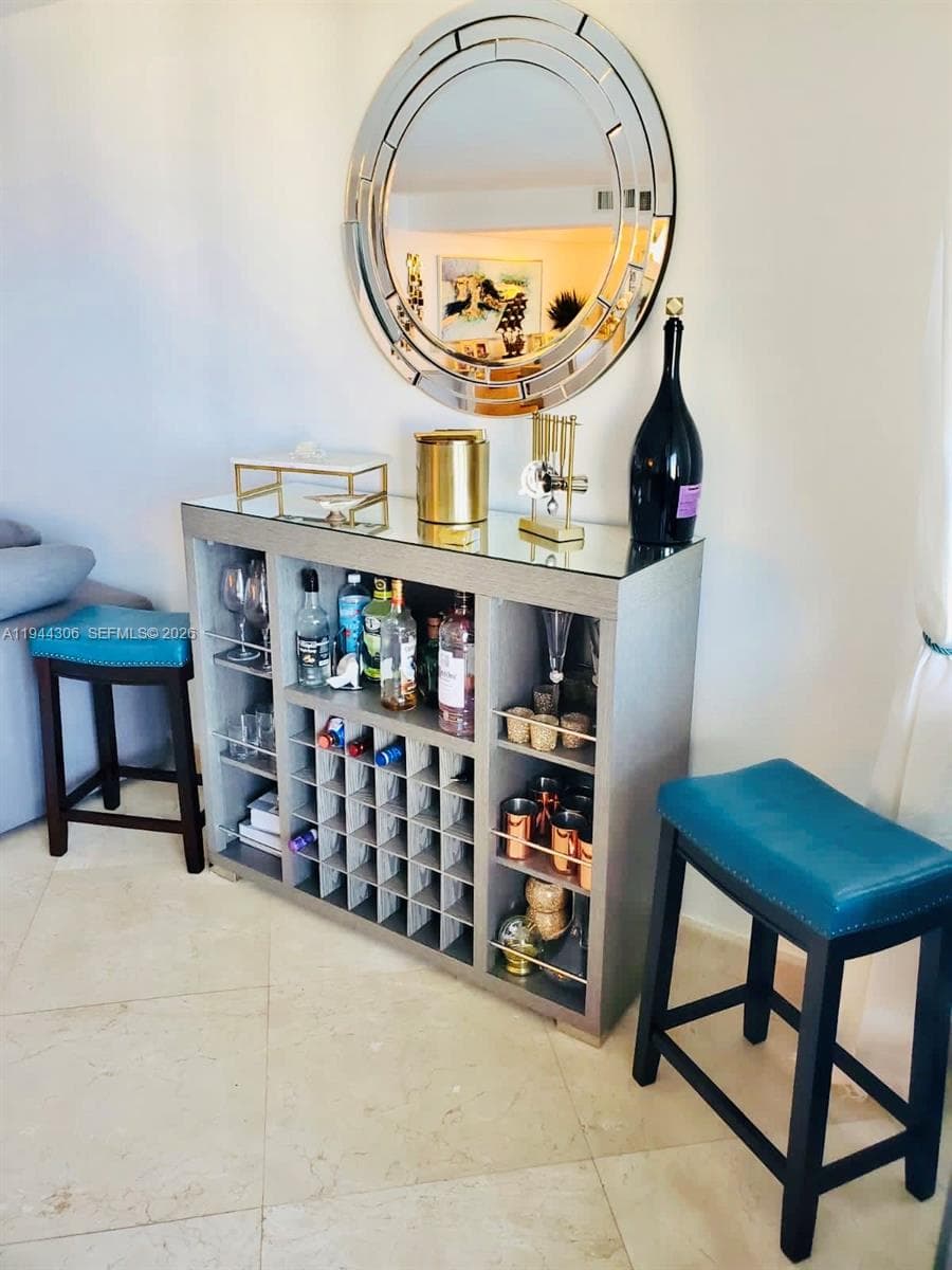 1905 Ocean Blvd 5