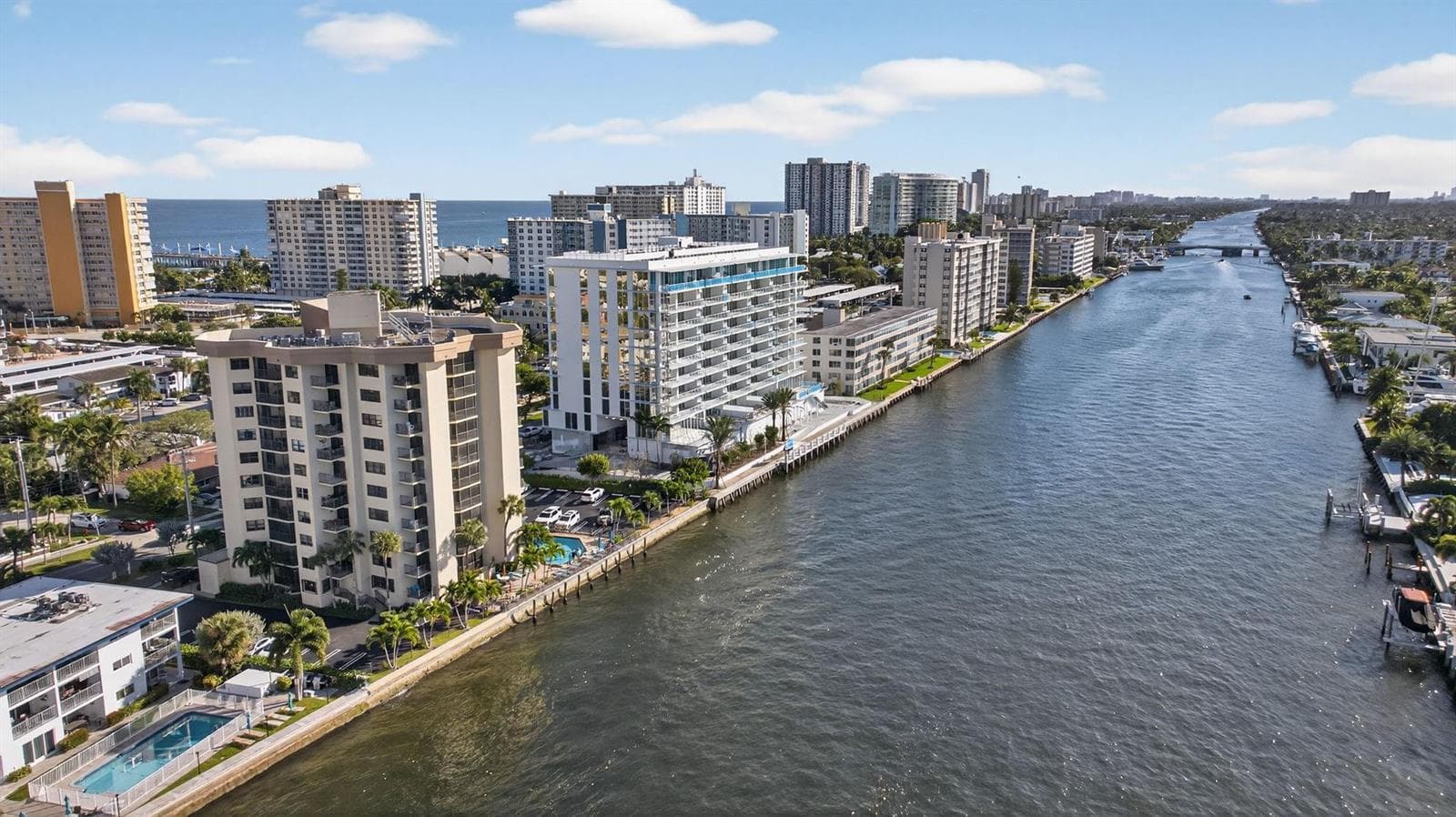 501 N Riverside Drive #301 5