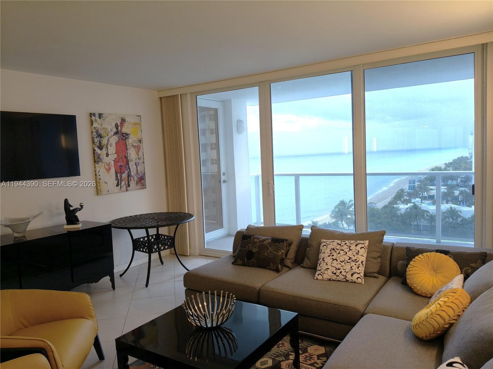 2751 Ocean Dr 3
