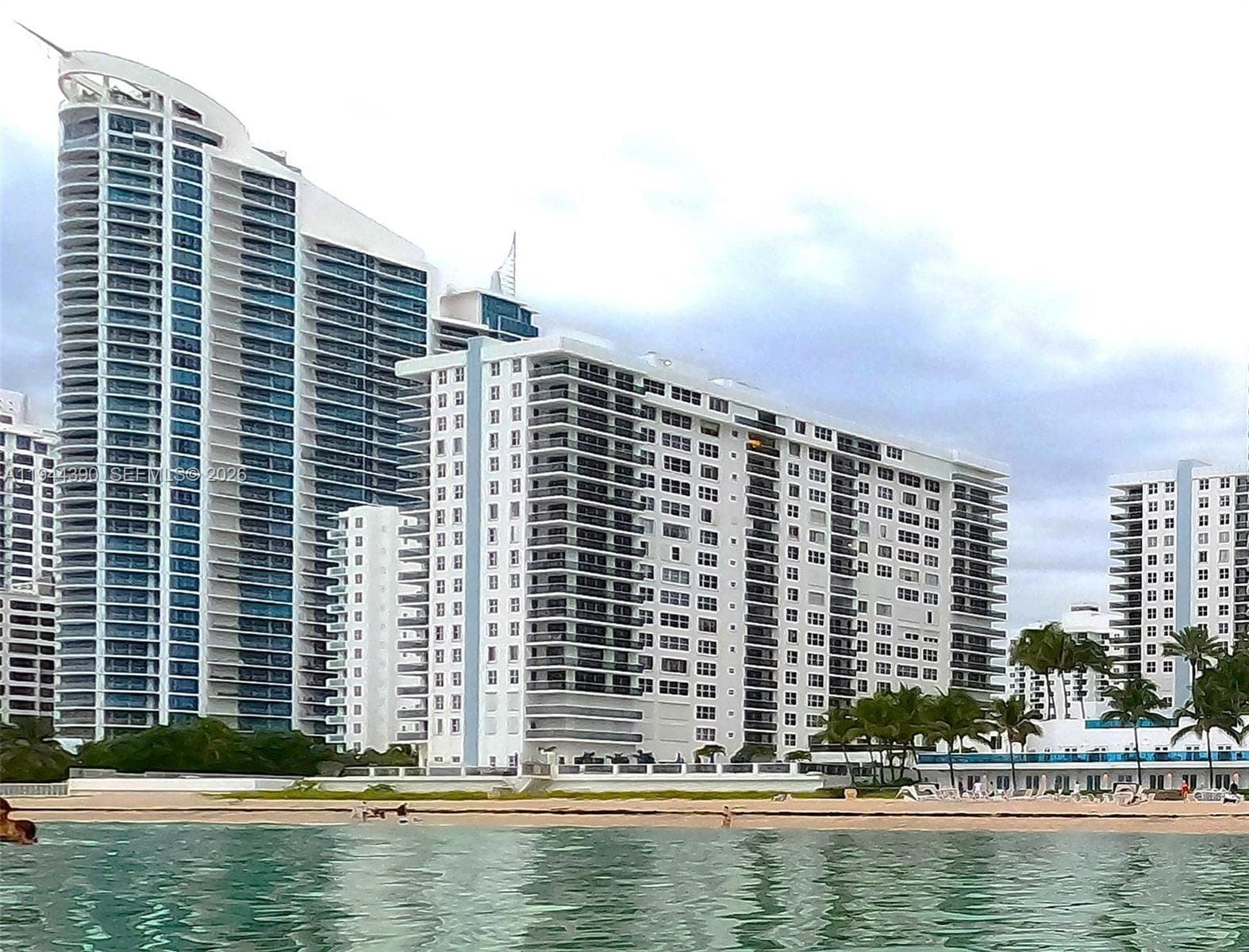 2751 Ocean Dr 5