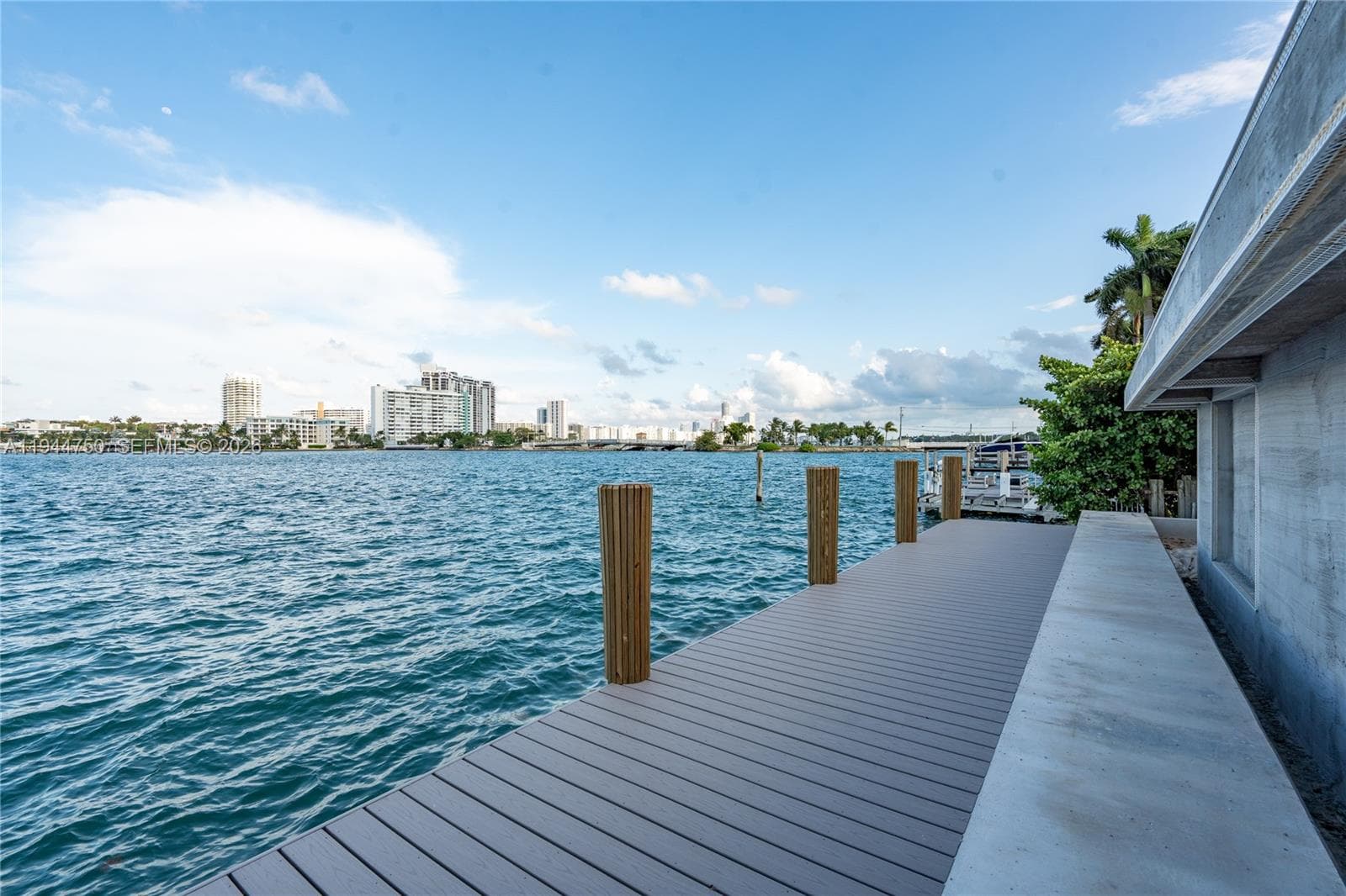 333 Rivo Alto Dr photo 7