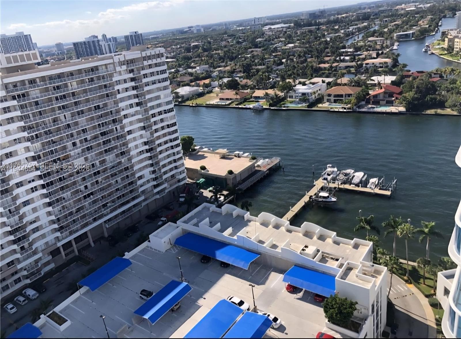 1945 Ocean Dr 1405 photo 10