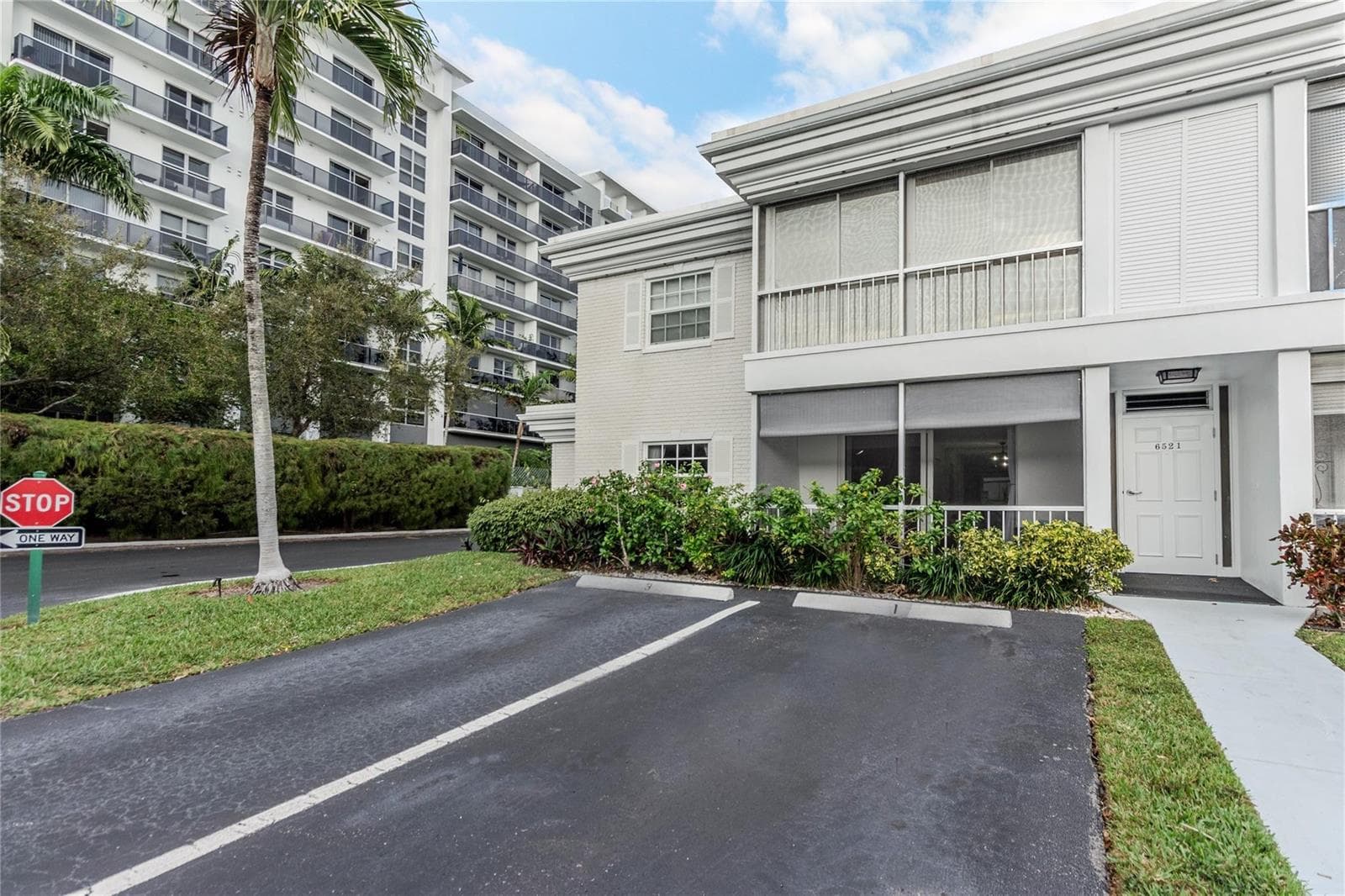 6521 Bay Club Drive #1 4