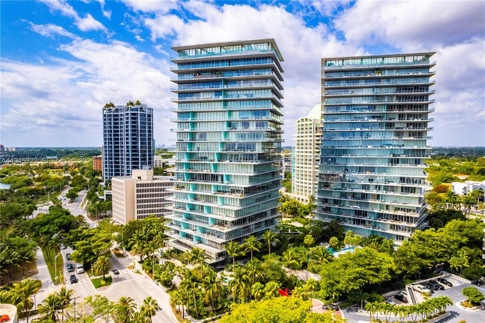 2675 Bayshore Dr 2