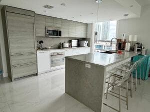 400 Sunny Isles Boulevard 1022 photo 17
