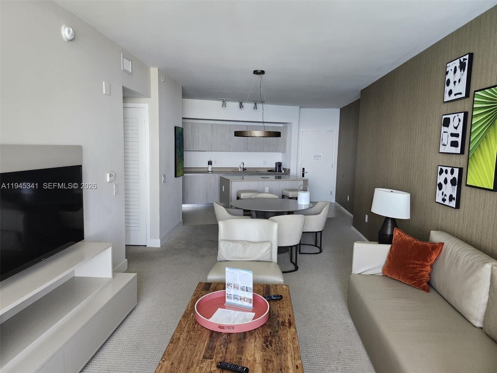 4111 Ocean Dr 2