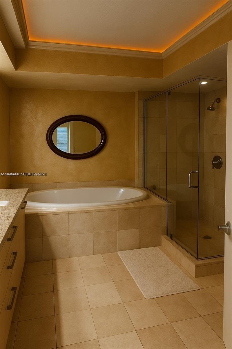1830 Ocean Dr 4501 photo 8