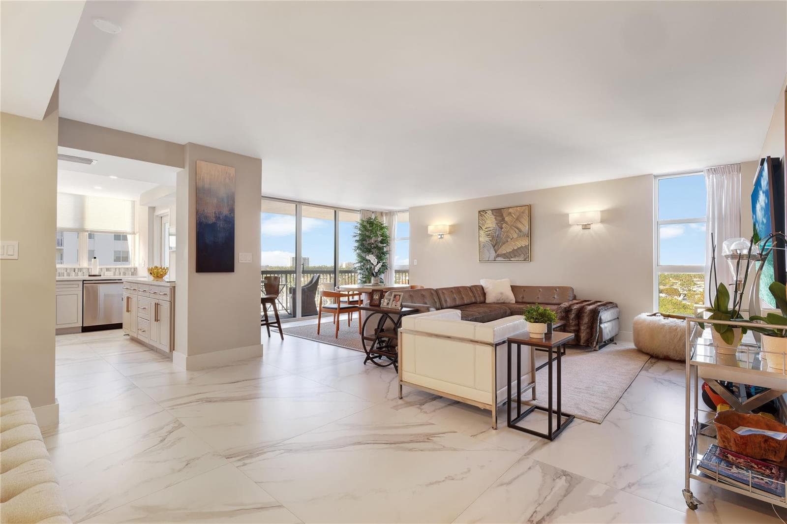1361 S Ocean Boulevard #910 4