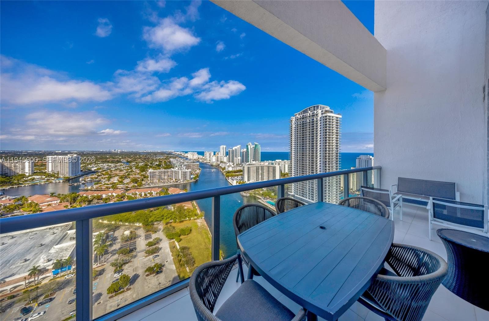 2600 Hallandale Beach Blvd 1