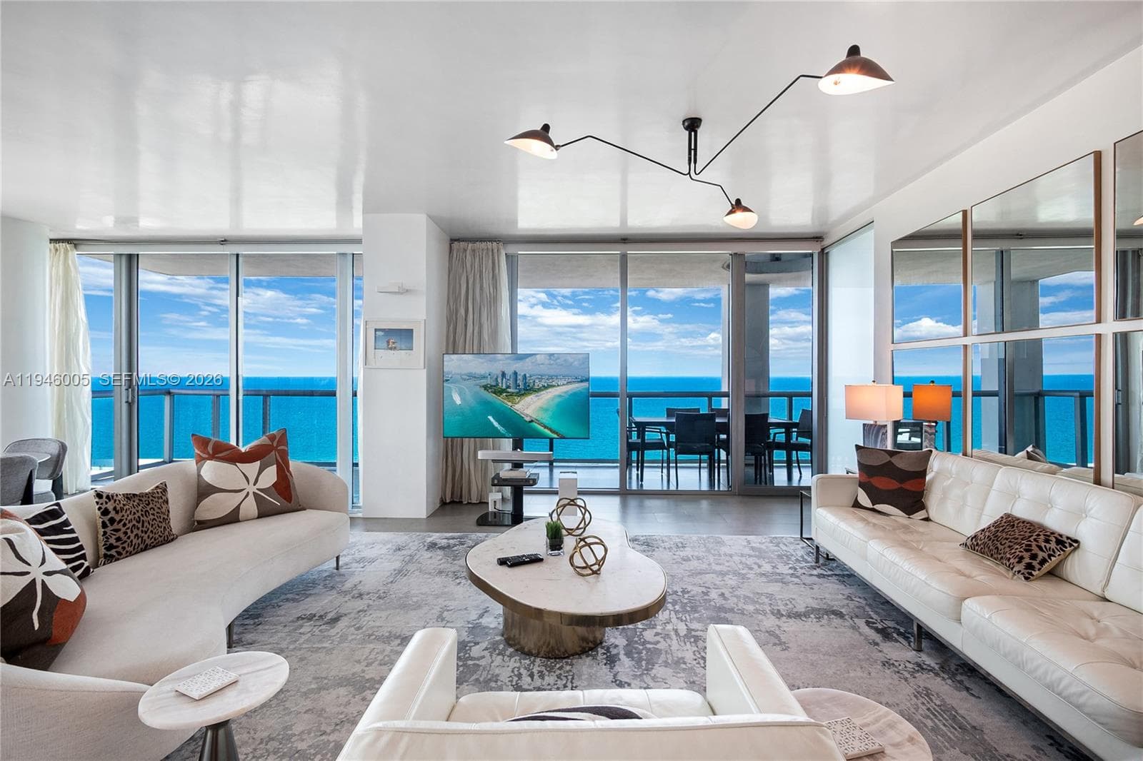 6799 Collins Ave 1