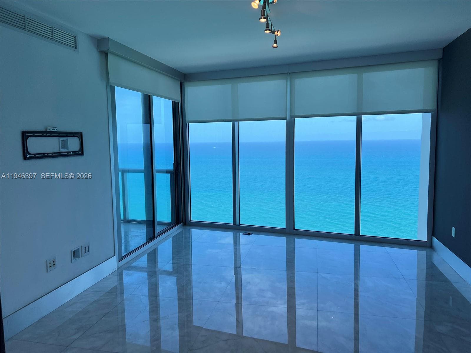 17001 Collins Ave 3808 photo 17