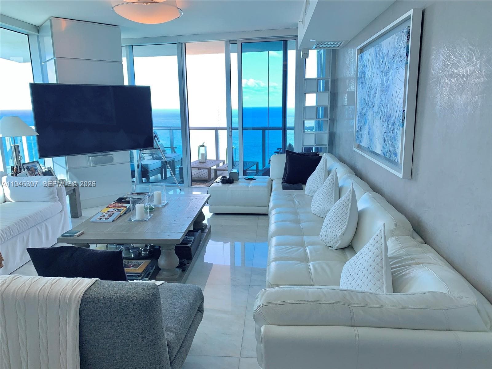 17001 Collins Ave 1