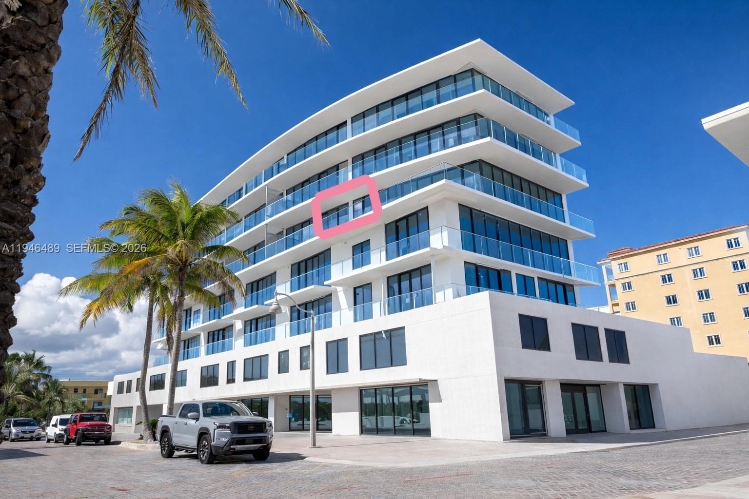 3319 Ocean Drive 1