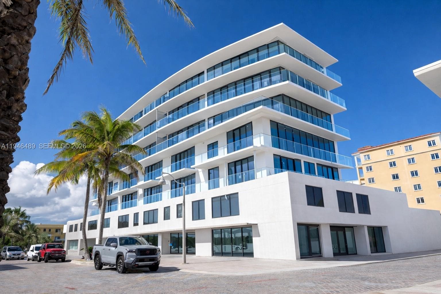 3319 Ocean Drive 503 photo 10