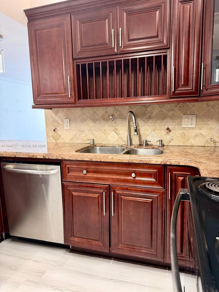 3725 S Ocean Dr 1116 photo 7