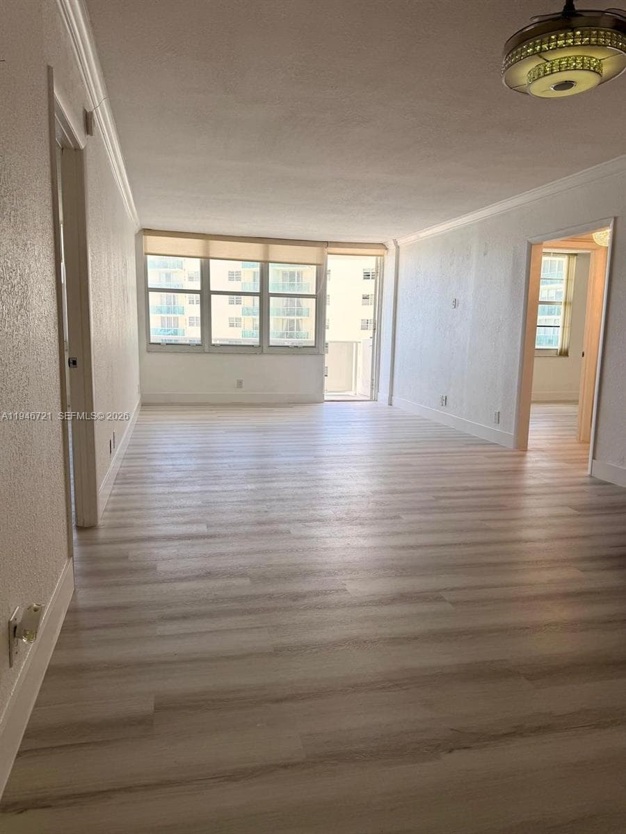 3725 S Ocean Dr 1116 photo 5