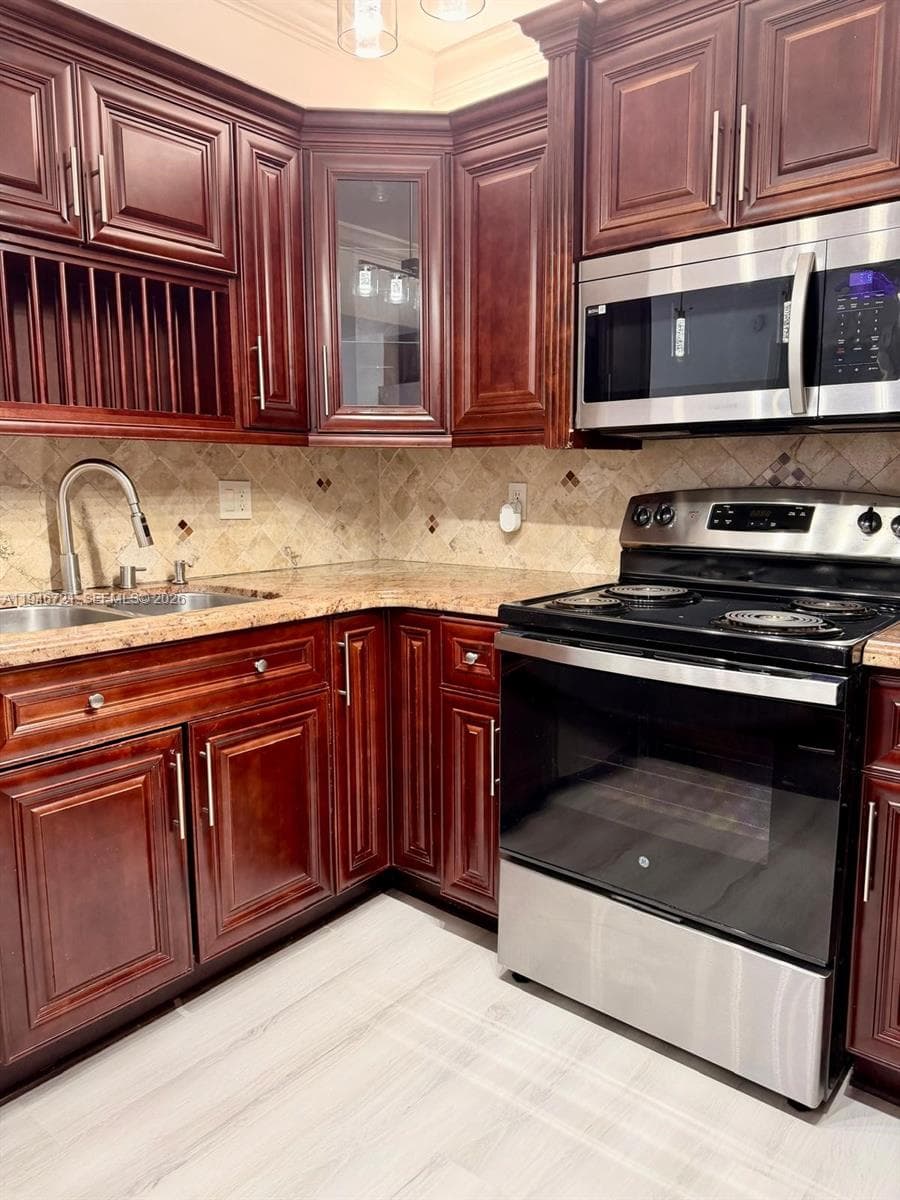 3725 S Ocean Dr 1116 photo 9