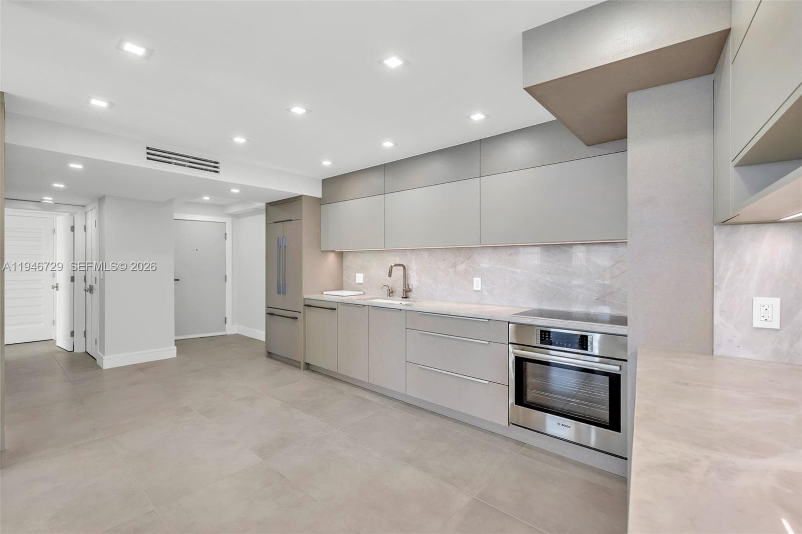 209 Fort Lauderdale Beach Blvd 5