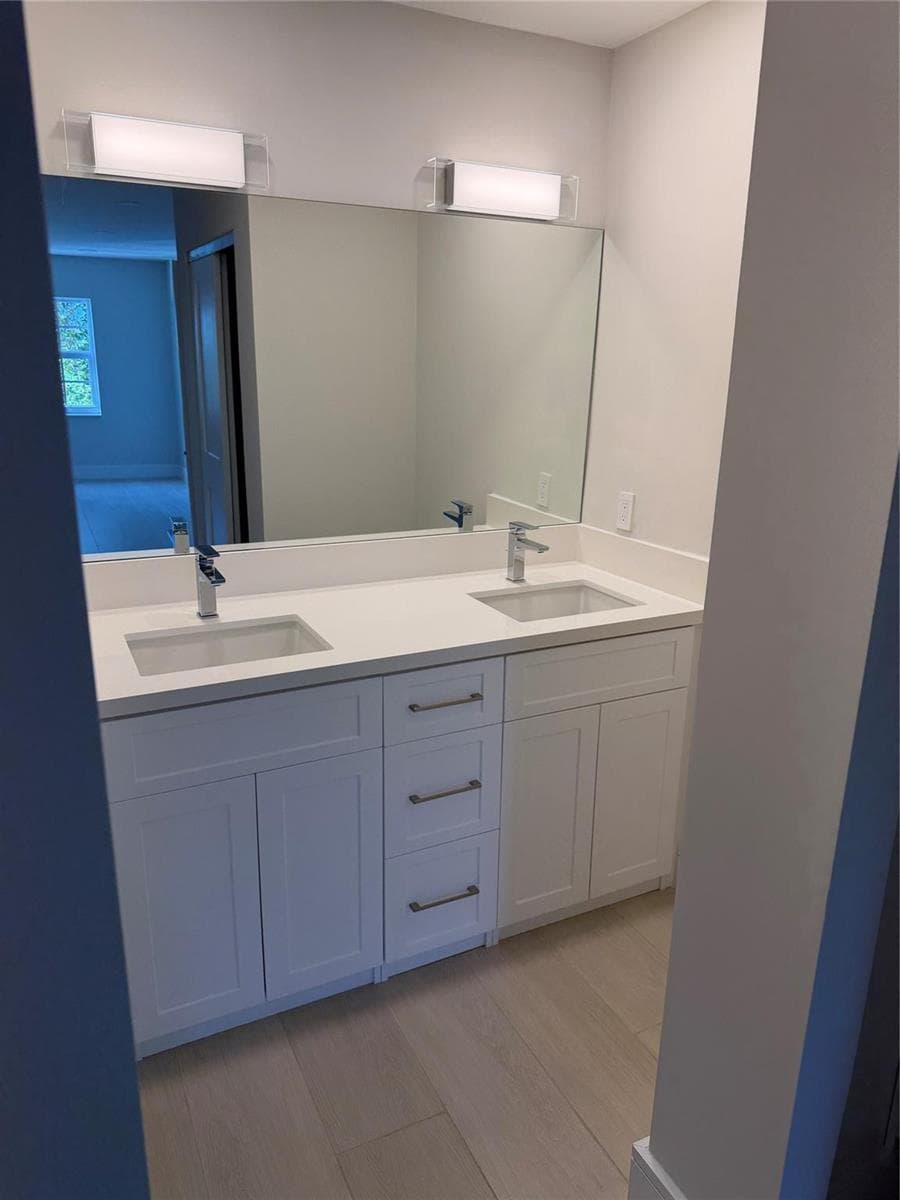 6347 Bay Club Drive #3 2