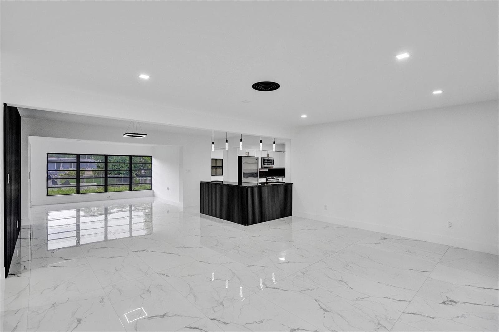 5840 SW 14th Street 5