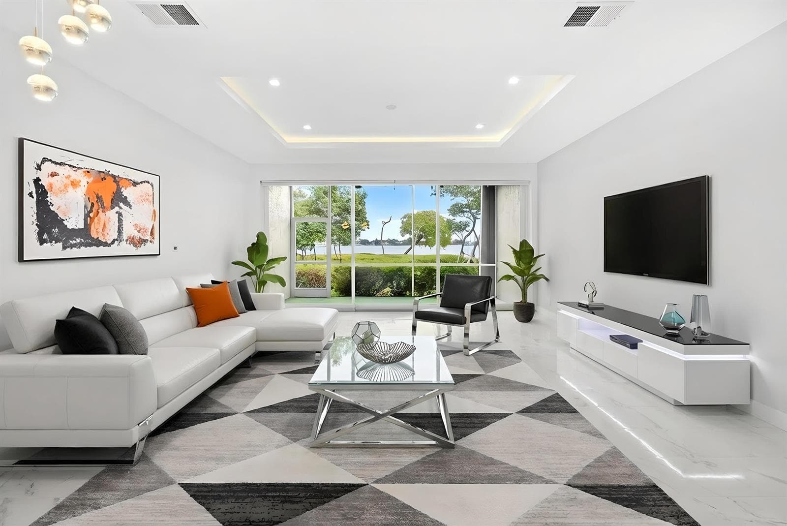 88 N Lakeshore Drive 3